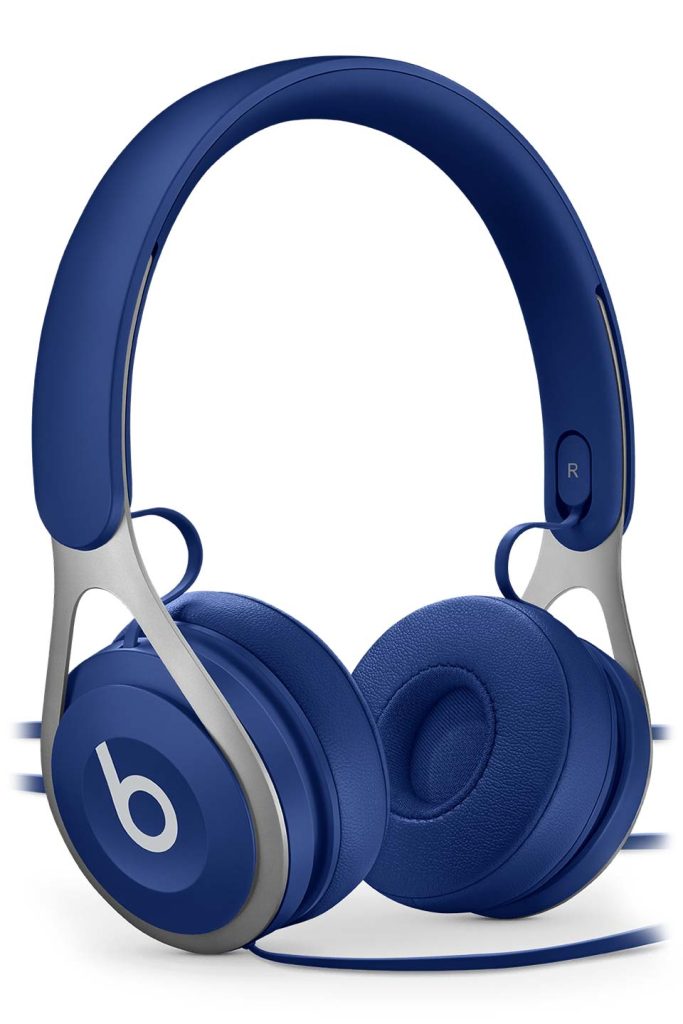 Beats EP: migliori cuffie Apple economiche. Leggere e confortevoli